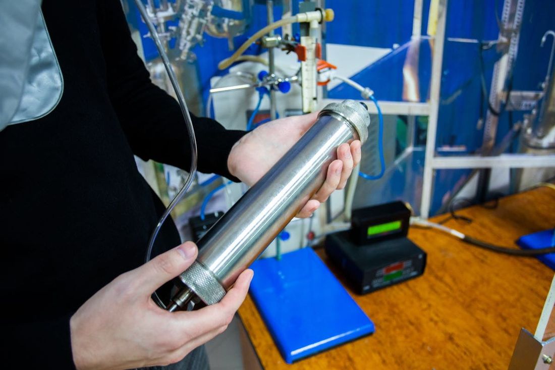 Образование и наука, ТГУ, Томские новости, газогенератор кислород портативный генератор кислорода томские ученые наука Томские ученые помогли разработать портативный безопасный генератор кислорода