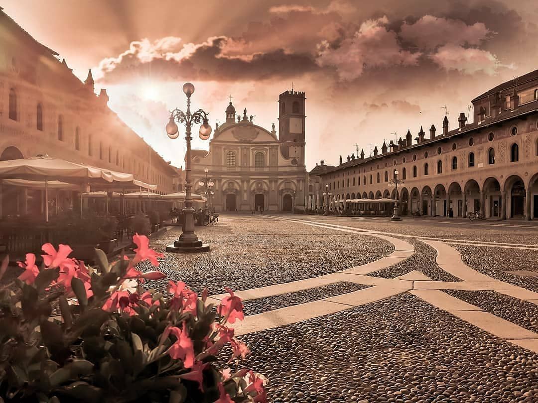 Конкурсы и акции, Томские новости, карантин путешествие онлайн-экскурсии гиды Экскурсовод из Томска примет участие в европейском онлайн-проекте #карантинтрэвел