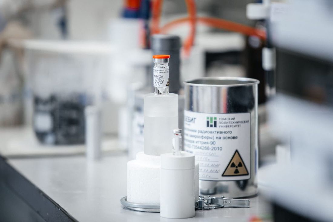 Медицина и здоровье, Образование и наука, Томские новости, ТПУ, рак опухоль болезнь заболевание лечение рака лекарство от опухоли болит живот печенка тянет правый б В Томске начнут производство препарата, точечно уничтожающего опухоли