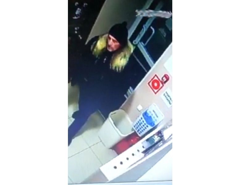 Криминал, Происшествия, Томские новости, куб пожертвования украл вор розыск похитители В Томске разыскивают похитителя куба с пожертвованиями