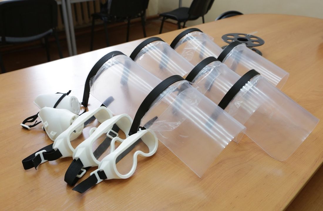 Коронавирус (Covid-19), Образование и наука, Томские новости, ТПУ, медицина безопасность коронавирус медицинский персонал защита Томские ученые усовершенствовали конструкцию индивидуальных средств защиты медперсонала