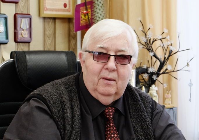 Томские новости, директор назначение уволили руководство областная администрация Директора Томского Областного театра драмы уволили, но он намерен бороться за свое место