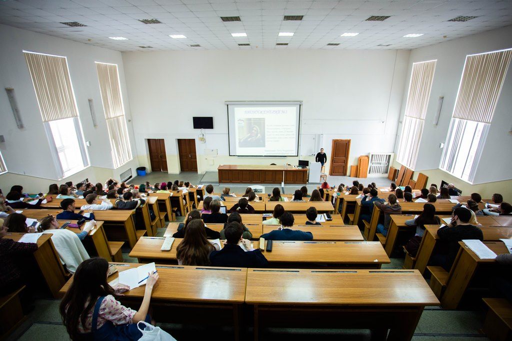 Образование и наука, Томские новости, тгу большой университет семестр обучение очное обучение когда выходим на учебу студенты пары вуз «Большой Томский университет» готов начать новый семестр в очном формате