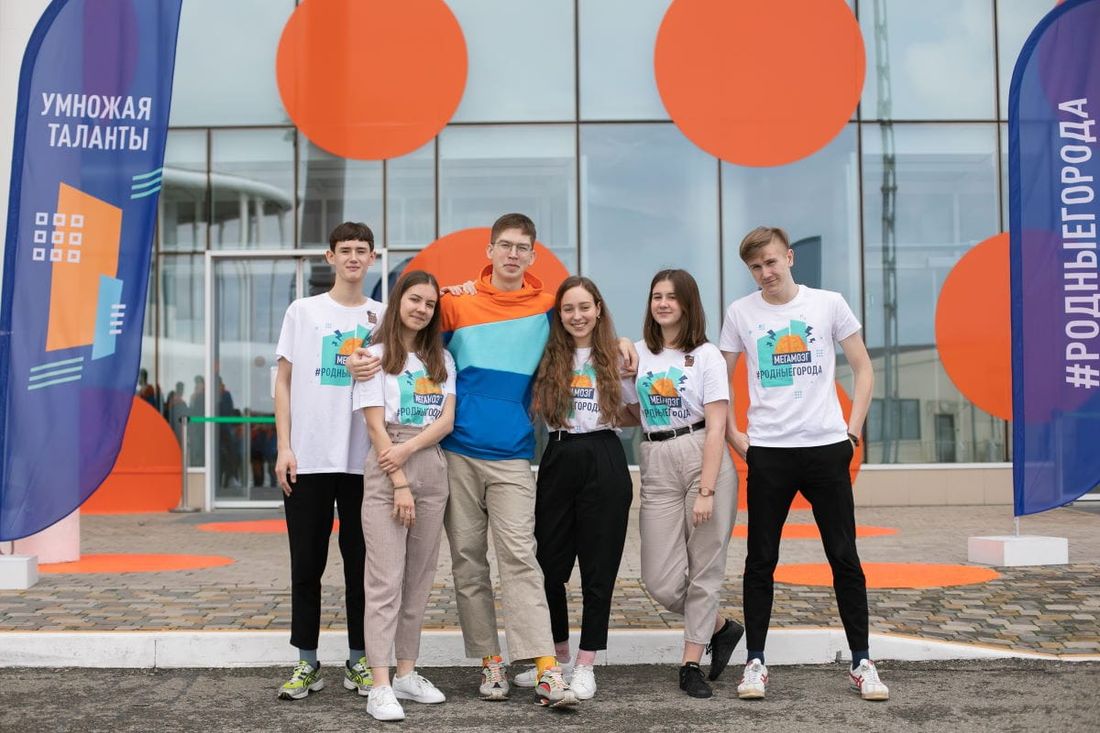 Газпромнефть-Восток, Томские новости, родные города газпромнефть талантливые школьники олимпиада для школьников Томские школьники стали призерами в финале интеллектуального турнира «Умножая таланты»