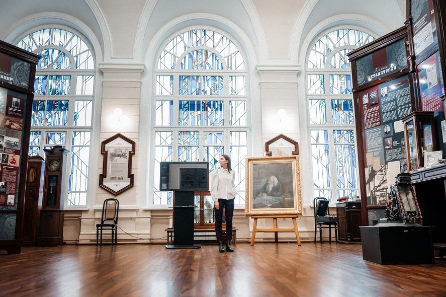 Образование и наука, Томские новости, ТПУ, музей выставка ТПУ образование куда сходить старые чертежи Томичам покажут чертежные приборы и микроскопы начала 20-го века