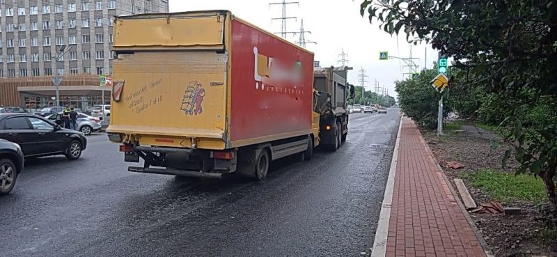 Происшествия, Томские новости, авария ДТП сводка врезались пострадали жесть Томска Два грузовика столкнулись в Томске, один человек пострадал