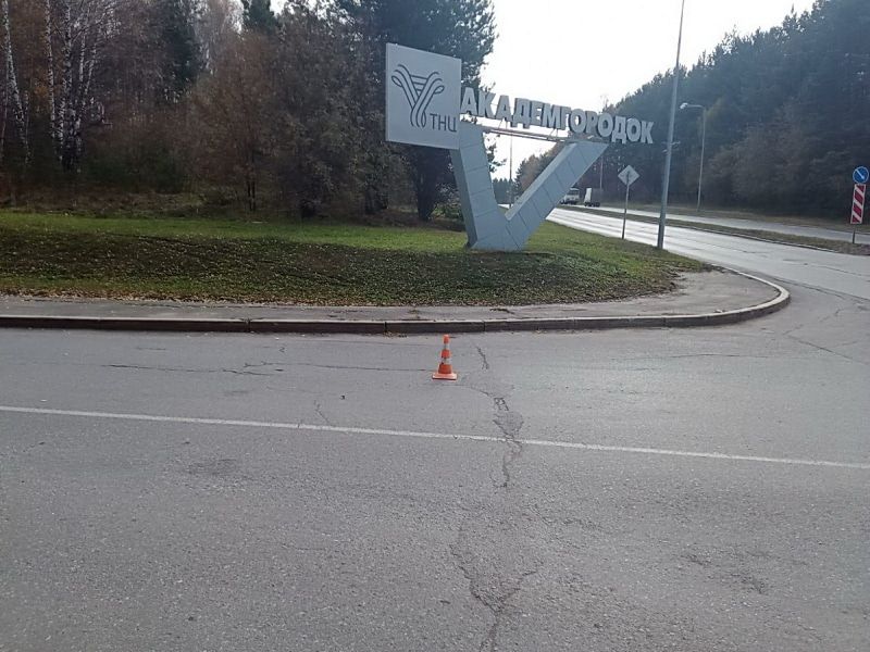 Происшествия, Томские новости, авария ДТП врезались пострадали сводка происшествий жесть Томска велосипедисты Велосипедист получил травмы после столкновение с иномаркой в Томске