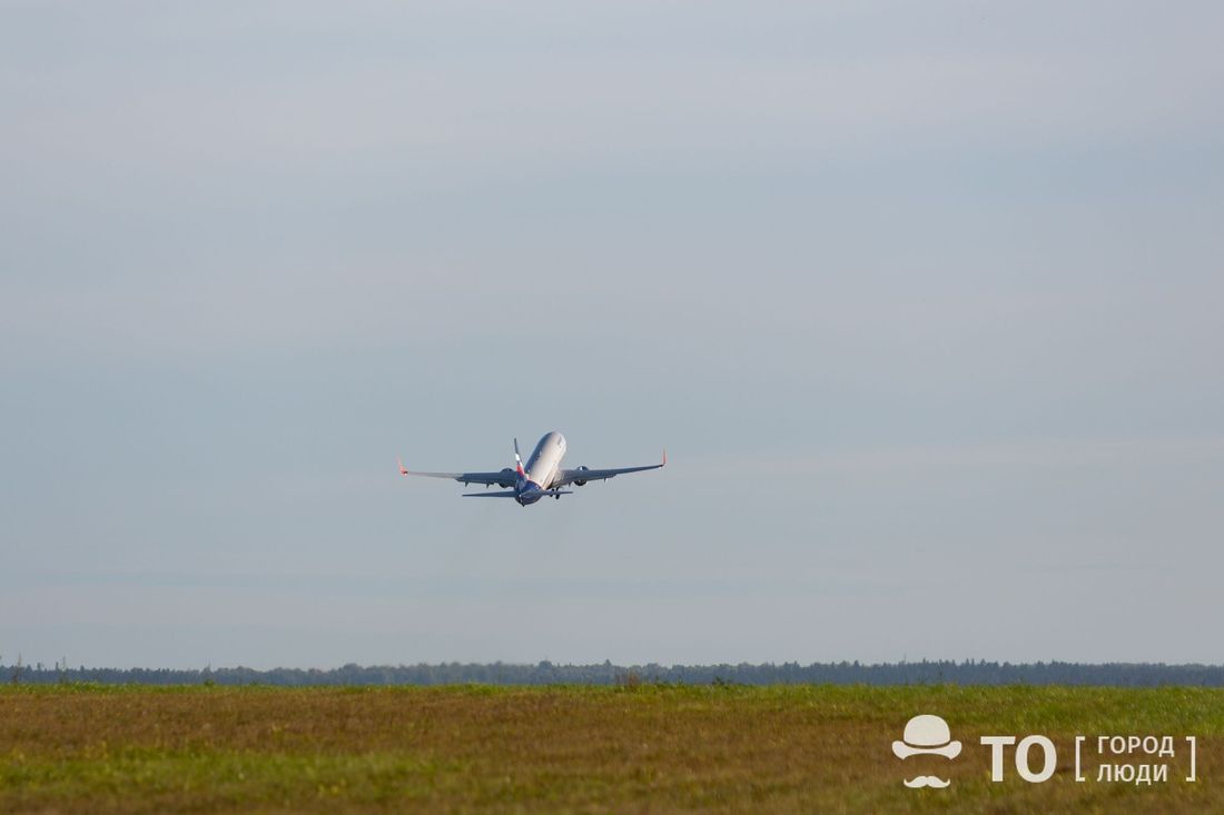 Путешествия, Томские новости, самолет полеты вылеты Москва-Томск Томск-Москва «Уральские авиалинии» и «Аэрофлот» осенью прекратят полеты из Москвы в Томск