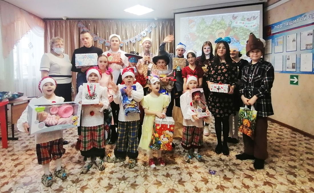 Ростелеком, Томские новости, Ростелеком помощь социальная сфера поддержка новый год «Ростелеком» в Томской области поздравил с Новым годом ребят из центра помощи детям