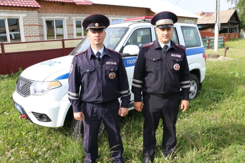 Происшествия, Томские новости, пожар горит загорелись сводка происшествий жесть томска пожары в Томской области В Томской области полицейские спасли из горящего дома пожилую женщину