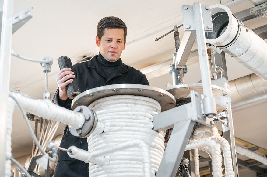 Образование и наука, Томские новости, ТПУ, отработка политех ученые водородное топливо опилки переработка отходов Томские ученые научились получать водород из опилок и резины