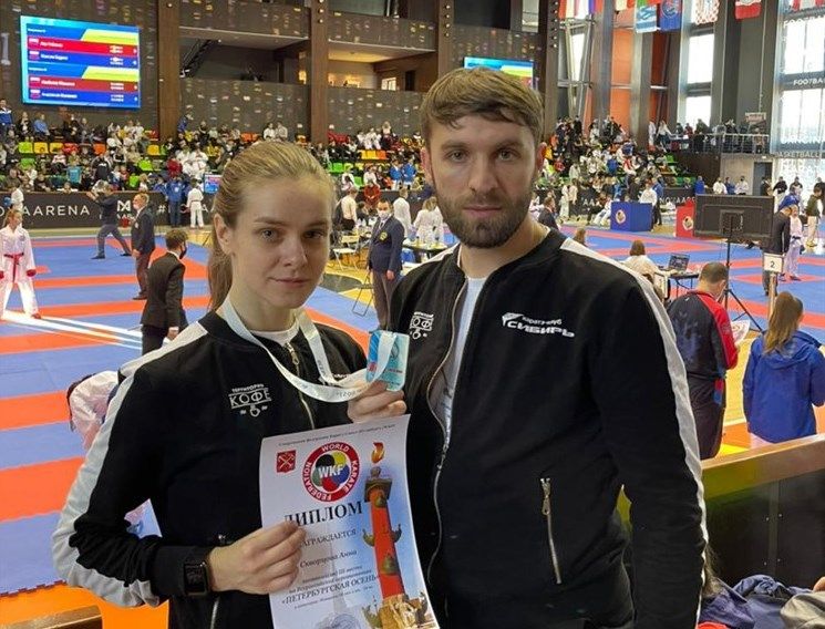 Спорт, Спорт в Томске, Томские новости, карате спорт победы выиграли соревнования турнир победа томский спорт медалисты Томские каратисты привезли два «серебра» и две «бронзы» со всероссийских соревнований