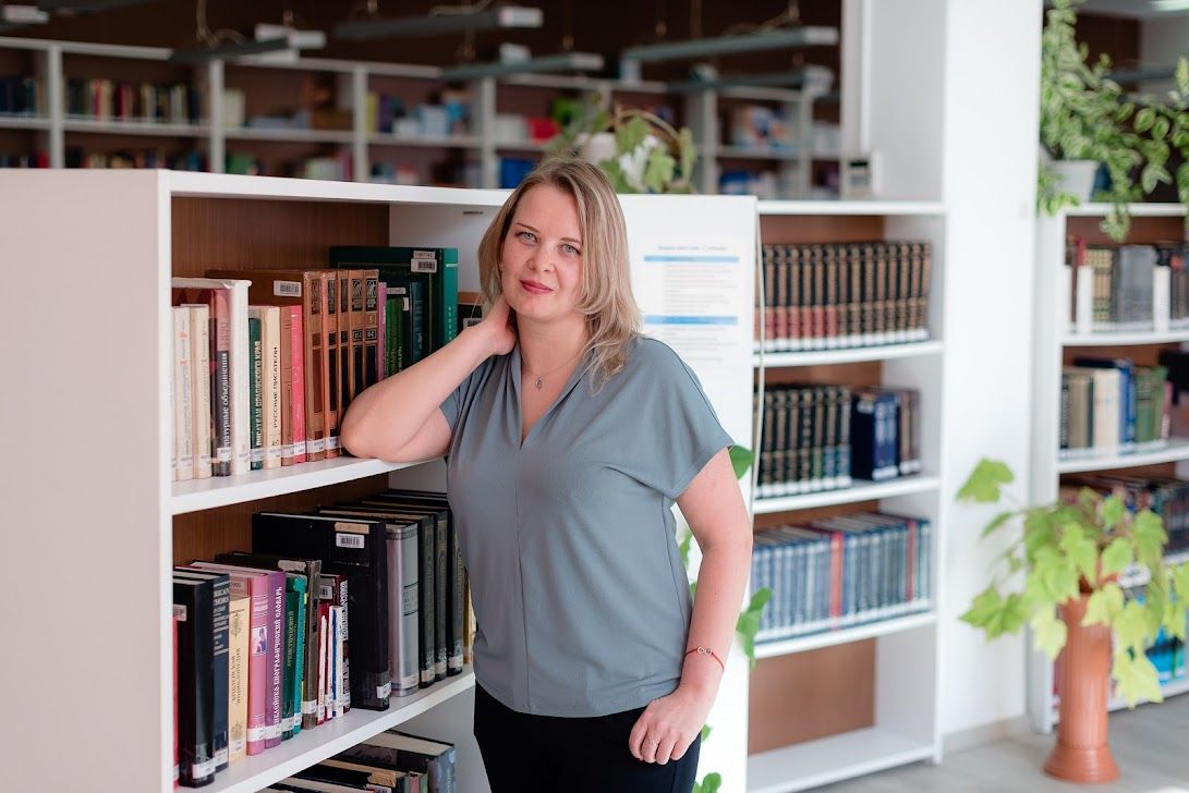 Конкурсы и акции, Томские новости, ТГУ образование вуз библиотека библиотечный оскар конкурс научка научная библиотека Сотрудница Научной библиотеки ТГУ получила «библиотечного оскара»