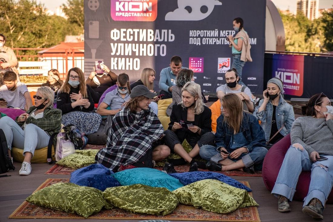 Конкурсы и акции, Культура в Томске, Томские новости, фестиваль уличного кино куда сходить мероприятия культура в Томске праздники массовые мероприятия В Томске прошел фестиваль уличного кино