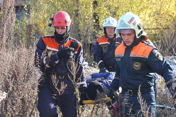 Безопасность, Томские новости, происшествия учения безопасность кондитерская фабрика тренировка взрыв газа промышленная безопасност В Томске ликвидировали последствия «взрыва» на кондитерской фабрике