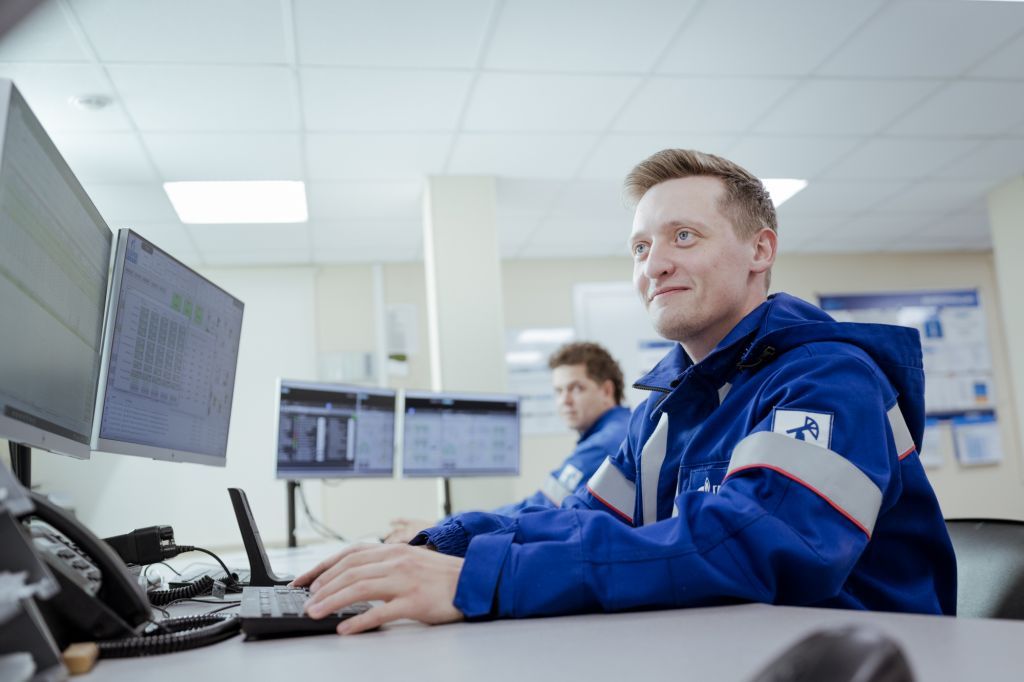 Газпромнефть-Восток, Томские новости, газпром производство производители предприятия Томской области «Газпромнефть-Восток» расширяет линейку продукции от томских производителей