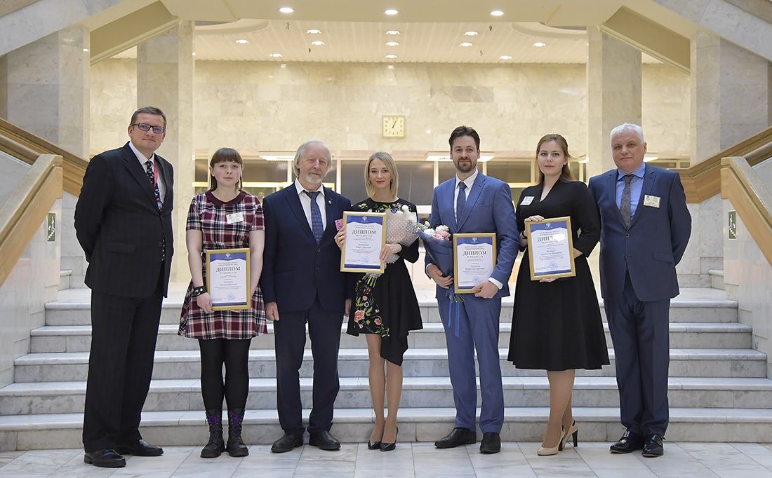 Конкурсы и акции, Награды и назначения, Томские новости, культура библиотека выиграли конкурсы профессиональное мастерство Сотрудница томской библиотеки им. Пушкина стала лучшим молодым библиотекарем года