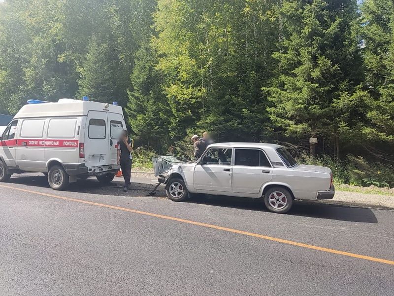 Происшествия, Томские новости, авария ДТП врезался сводка жесть Томска инциденты дорожная обстановка аварии интересные новости Томс Двое пострадали в тройном ДТП на трассе Томск-Мариинск