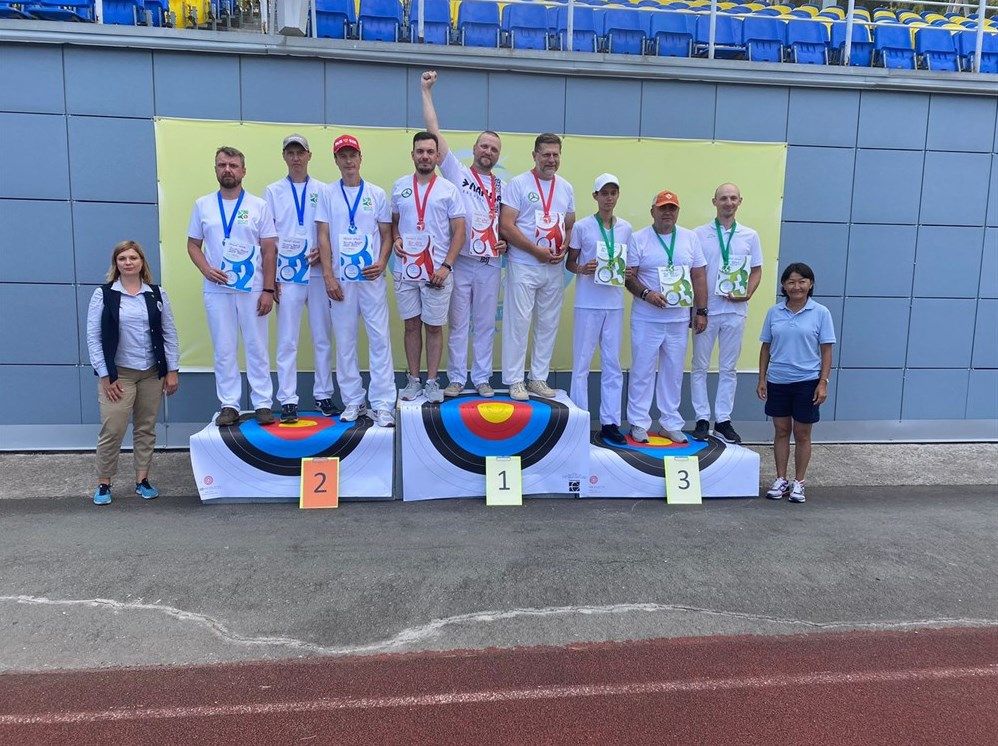 Спорт, Спорт в Томске, Томские новости, лук лучники стрельба медали турнир соревнования спортивные достижения Томские лучники привезли 3 медали с чемпионата Сибири