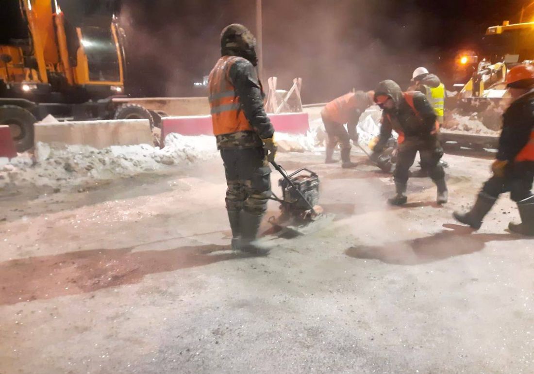 Дороги, Томские новости, ремонт дорог подъезд коммунальный мост дефекты интересные новости Томска В Томске устранили часть дефектов на подъезде к Коммунальному мосту