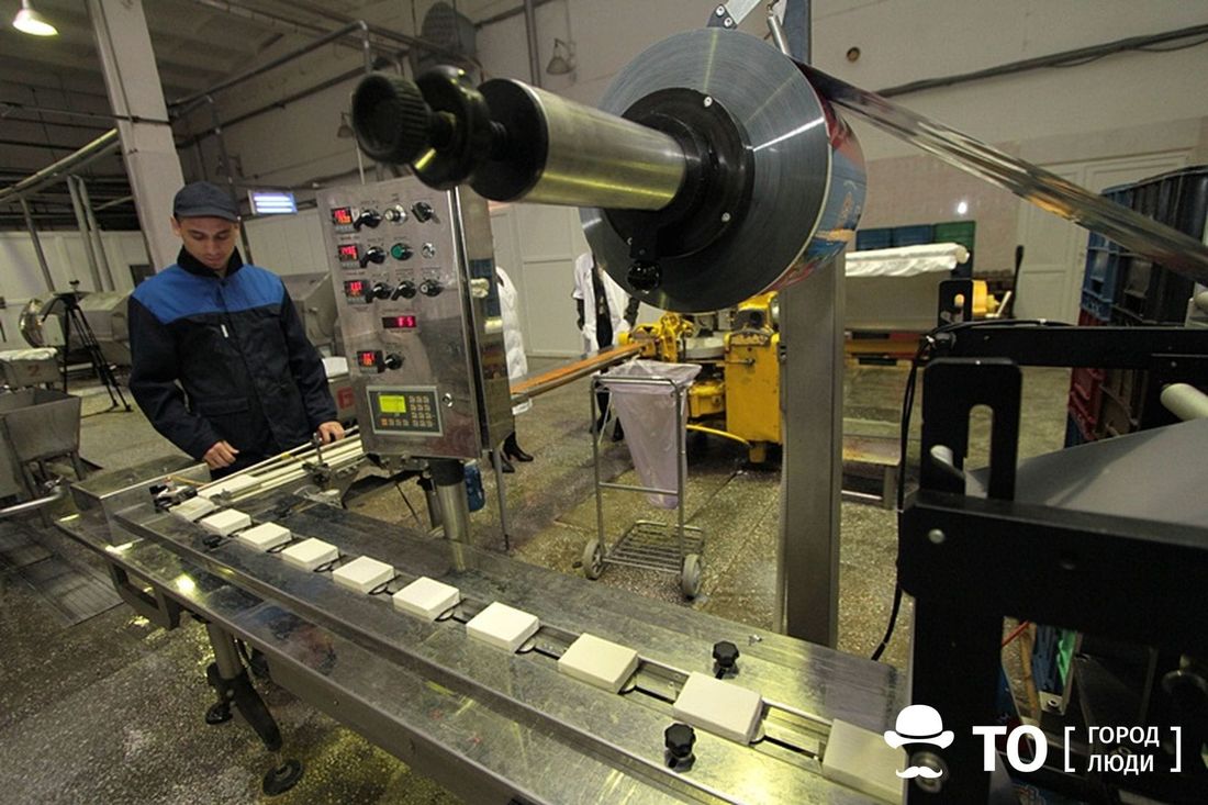 Еда, Предприятия Томска и области, Томские новости, деревенское молочко сыры творожные сыры плавленый сыр предприятия еда Томское «Деревенское молочко» осенью начнет производство творожных сырков и плавленого сыра