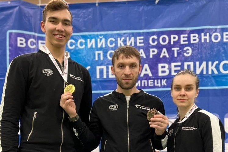 Спорт, Спорт в Томске, Томские новости, турнир победа выиграли каратисты спортсмены томская школа Томские каратисты привезли медали с всероссийских соревнований в Липецке