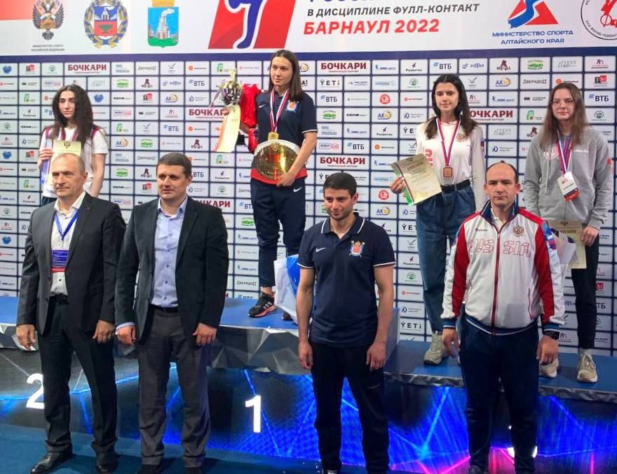 Спорт, Спорт в Томске, Томские новости, спорт соревнования чемпионат кикбоксинг турнир томский спорт боевые единоборства Томская спортсменка стала третьей на чемпионате России по кикбоксингу