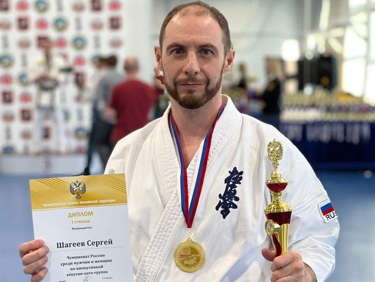 Спорт, Спорт в Томске, Томские новости, турнир чемпионат соревнования карате спортсменты томский спорт единоборства секции карате в Северске Северчане успешно выступили на чемпионате и первенстве России по киокусинкай