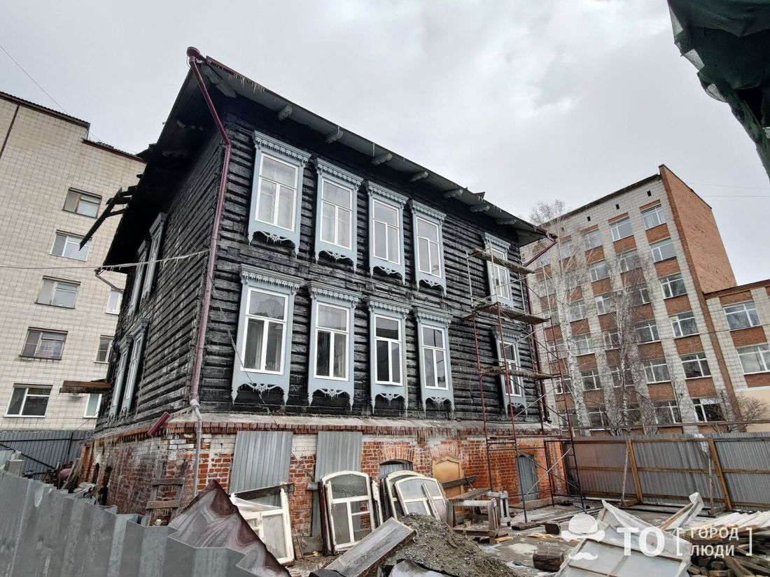 Дом за рубль, Происшествия, Томские новости, мэрия администрация исторический дом дом за рубль сводка происшествий жесть Томска деревянная архите Администрация Томска поможет арендатору пострадавшего «дома за рубль»