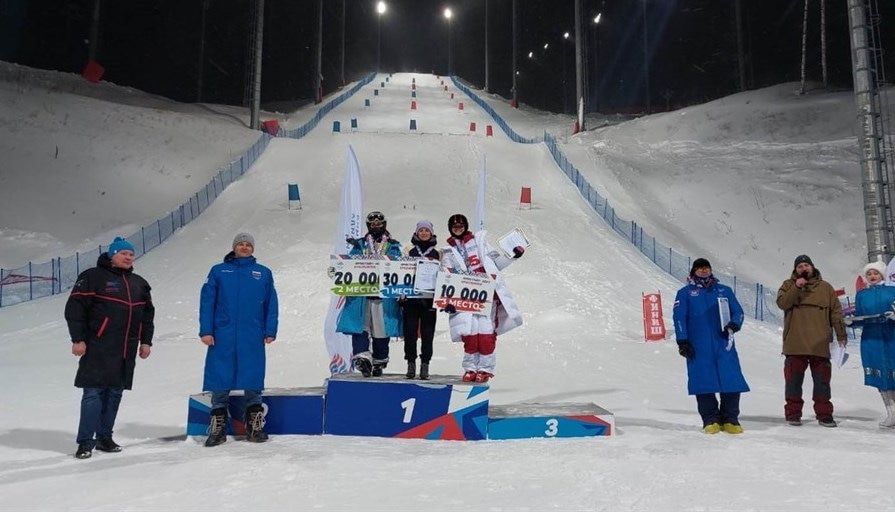 Спорт, Спорт в Томске, Томские новости, спорт турнир соревнования состязания томский спорт фристайл лыжи трюки Спортсменка из Томской области стала лучшей на этапе Кубка России по фристайлу