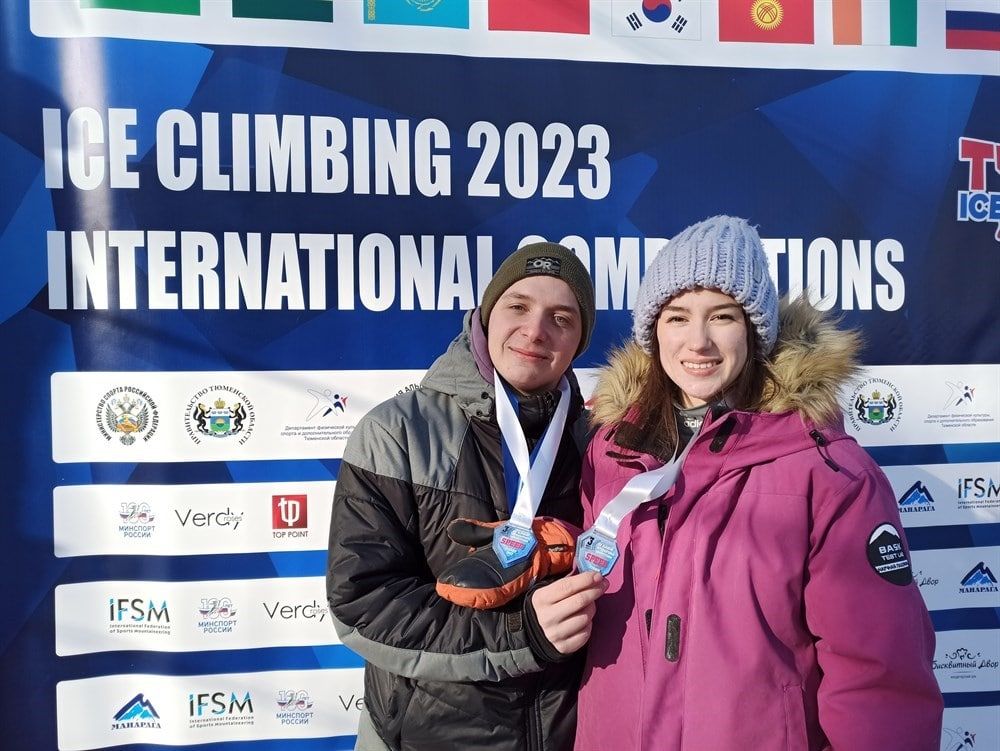 Спорт, Спорт в Томске, Томские новости, турнир спорт соревнования спорт в Томске интересные новости альпинисты ледолазы Томские ледолазы привезли три медали с международного турнира