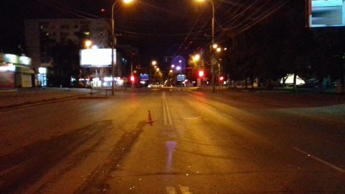 Происшествия, Томские новости, аварии дтп сводка происшествий попали под колеса пострадали врезались В Томске под колеса иномарки попал пешеход, переходящий дорогу в неположенном месте