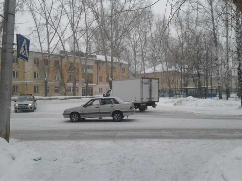 Происшествия, Томские новости, ДТП авария сбили мальчика попал под колеса В Томске ВАЗ сбил ребенка, переходившего дорогу по «зебре»