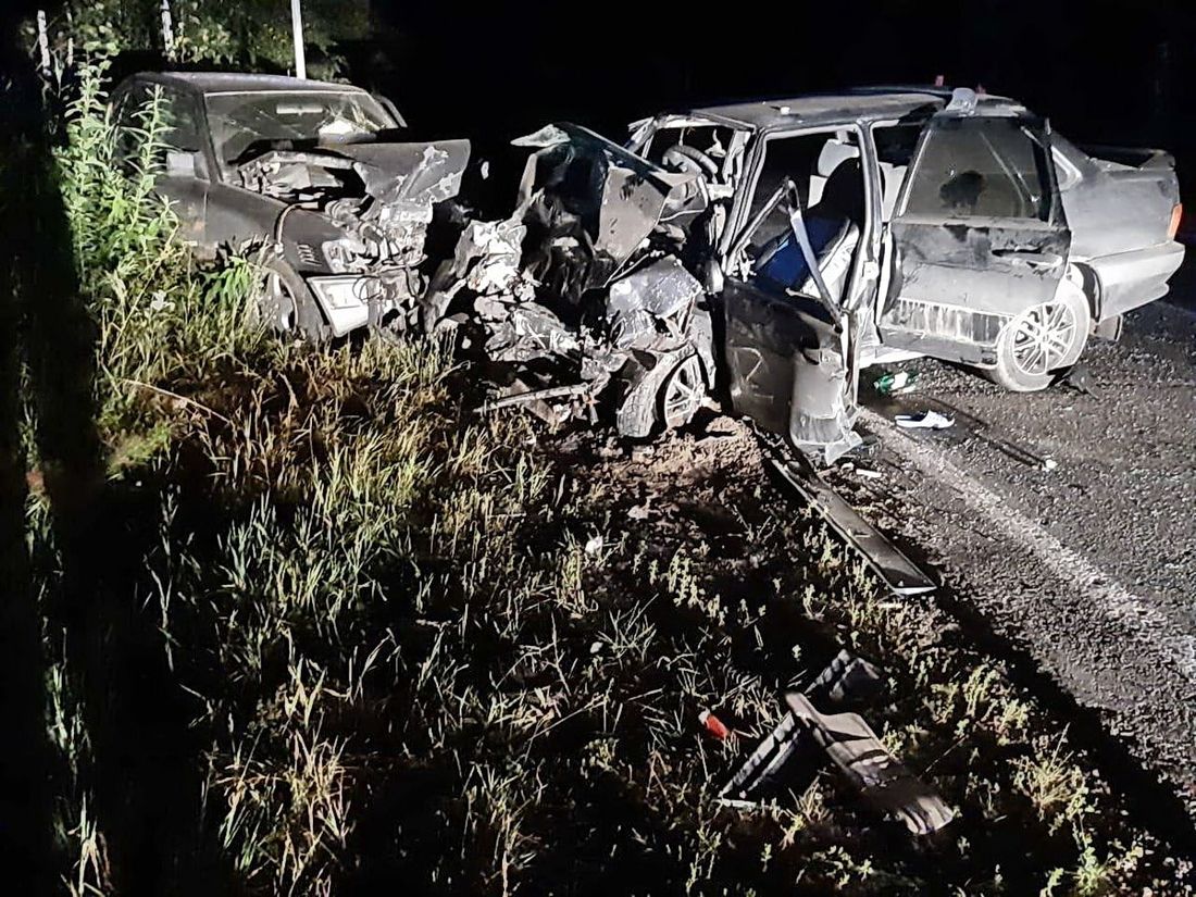 Происшествия, Томские новости, авария ДТП дорожная обстановка врезались пострадали Четверо пострадали в ночном ДТП на трассе Томск - Самусь