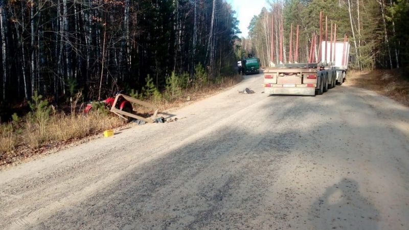 Происшествия, Томские новости, авария ДТП врезались столкнулись пострадали сводка происшествий дорожная обстановка Двое погибли при столкновении мотоцикла и грузовика в Томской области