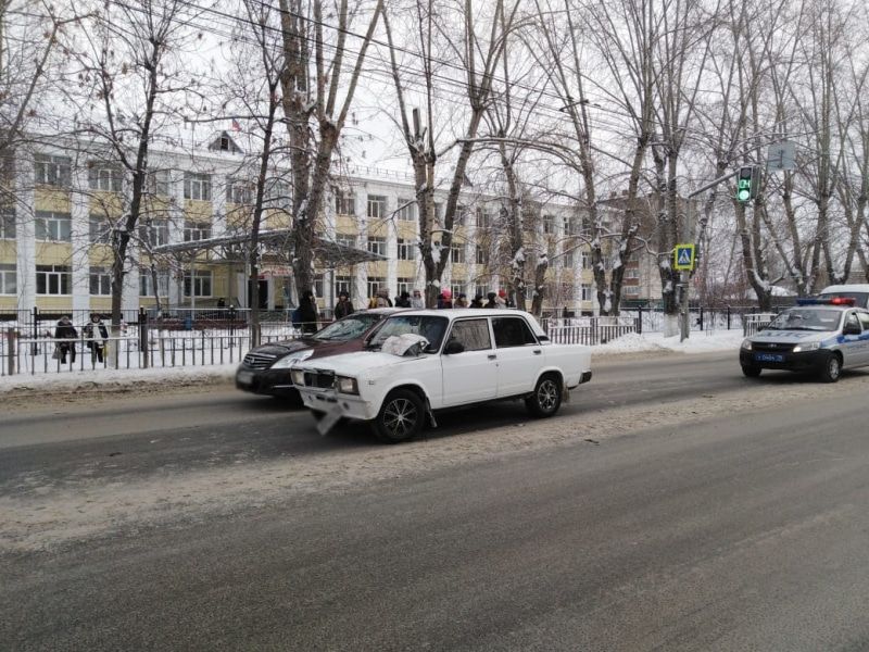 Происшествия, Томские новости, аварии ДТП сводка происшествий попали под колеса сбили дорожная обстановка Ребенок попал под колеса ВАЗа в Томске