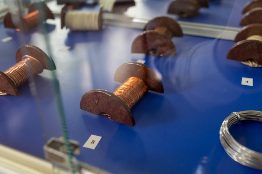 Предприятия Томска и области, Томские новости, На томском заводе разработали светящийся кабель для горняков