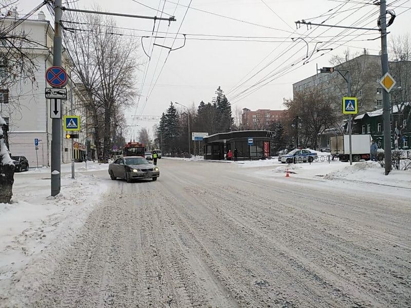 Происшествия, Томские новости, авария дтп врезались пострадали сводка происшествий дорожная обстановка жесть томска водятлы Девушка-пешеход попала под колеса иномарки в Томске