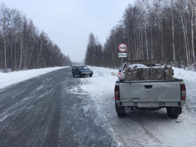 Происшествия, Томские новости, Авария ДТП врезались пострадали столкнулись дорожная обстановка Nissan и ВАЗ столкнулись на трассе Томск-Мариинск