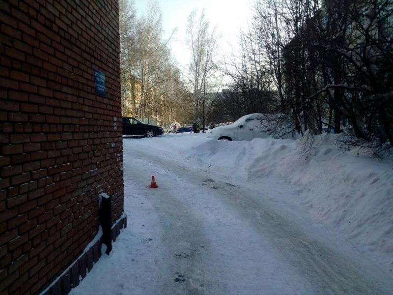 Происшествия, Томские новости, сбили попала под колеса пострадала покинул место ДТП скрылся нарушитель требуется помощь очевидцев с В Томске неизвестный сбил девушку и скрылся