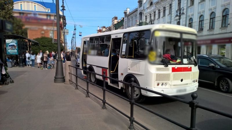 Происшествия, Томские новости, аварии дтп сводка происшествий дорожная обстановка Пожилая женщина выпала из маршрутки в Томске