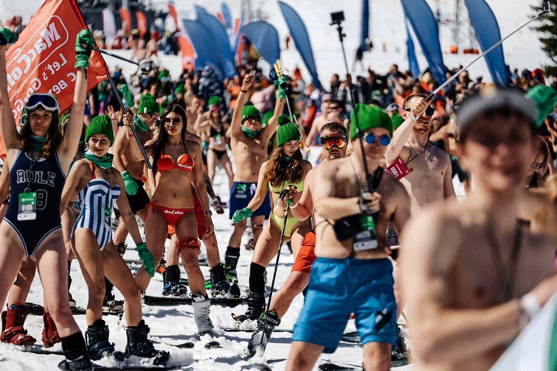 Томский Обзор, новости, МегаФон, Мировые новости лыжи сноуборд бикини Oh, my bord: Лавина бикини установила установила новый рекорд России