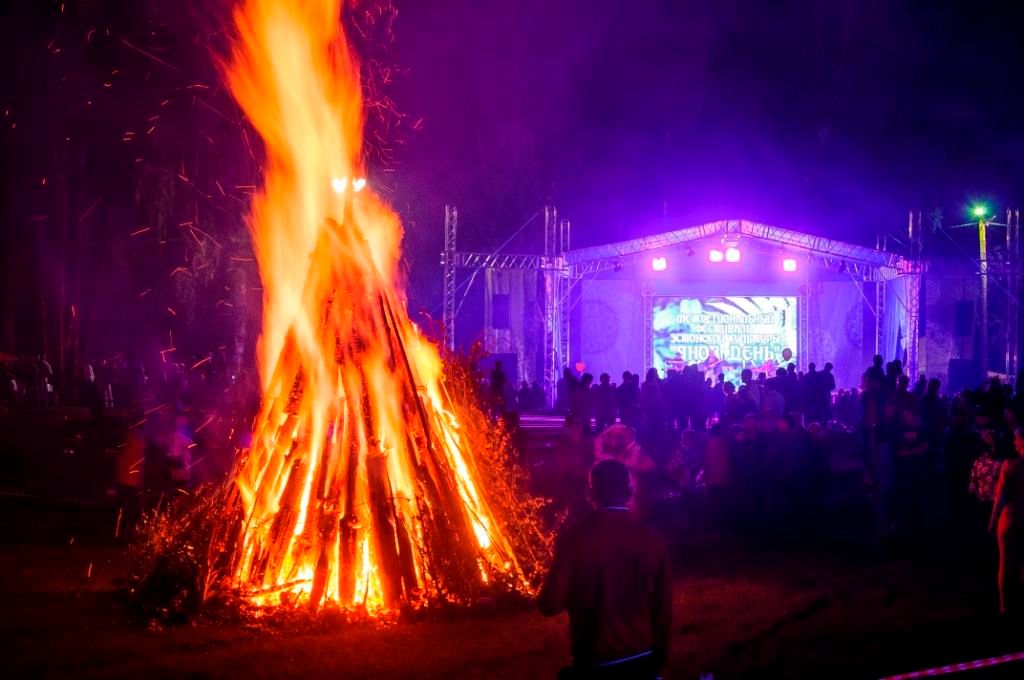 Конкурсы и акции, Праздники, Томские новости, Янов день праздник экстонский праздники В Томской области отметят «Янов день»