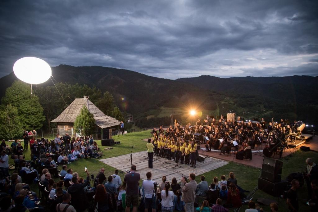 Газпромнефть-Восток, Томские новости, Родные города фестиваль Кустурицы музыка Томичи могут стать участниками фестиваля русской музыки Эмира Кустурицы