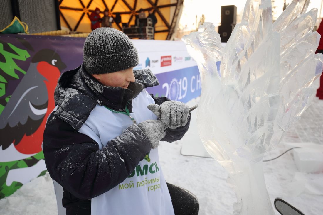 Ново-Cоборная, Новый год ❄, Томские новости, Ново-соборная хрустальный Томск ледовая фигура В пятницу томичи увидят «Богиню весны» и «Галину Уланову»