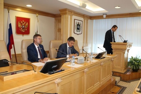 ЗД ТО, Томские новости, питомник кедры дума ЗД ТО комиссия шишки защита природы Депутаты томской облдумы обсудили запрет сбора шишки в кедровых питомниках