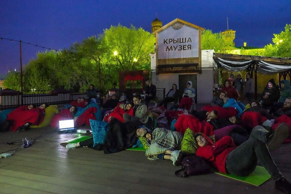 Культура в Томске, Томские новости, кино на крыше туганова деревенское молочко интересное кино где посмотреть кино куда сходить Кино на крыше можно посмотреть в Томске