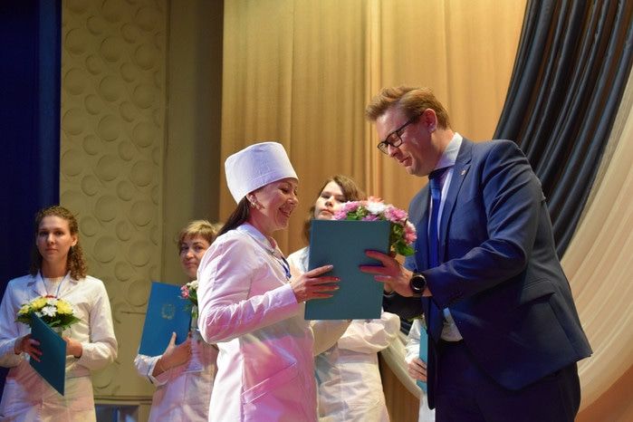 Работа, Работа в Томске, Томские новости, колледж химанализ лаборанты лучший по профессии Лучшим лаборантом химического анализа в России стала жительница Томской области