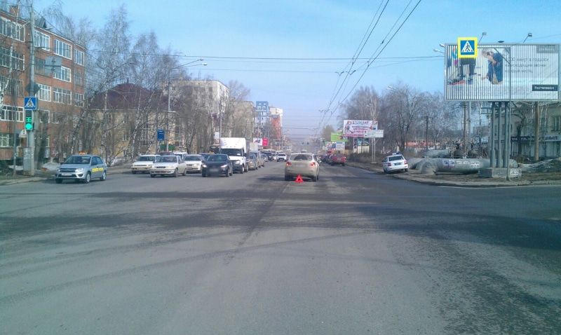 Происшествия, Томские новости, пешеход попала под колеса сбили сводка происшествий ДТП дорожная обстановка Женщина попала под колеса иномарки в Томске