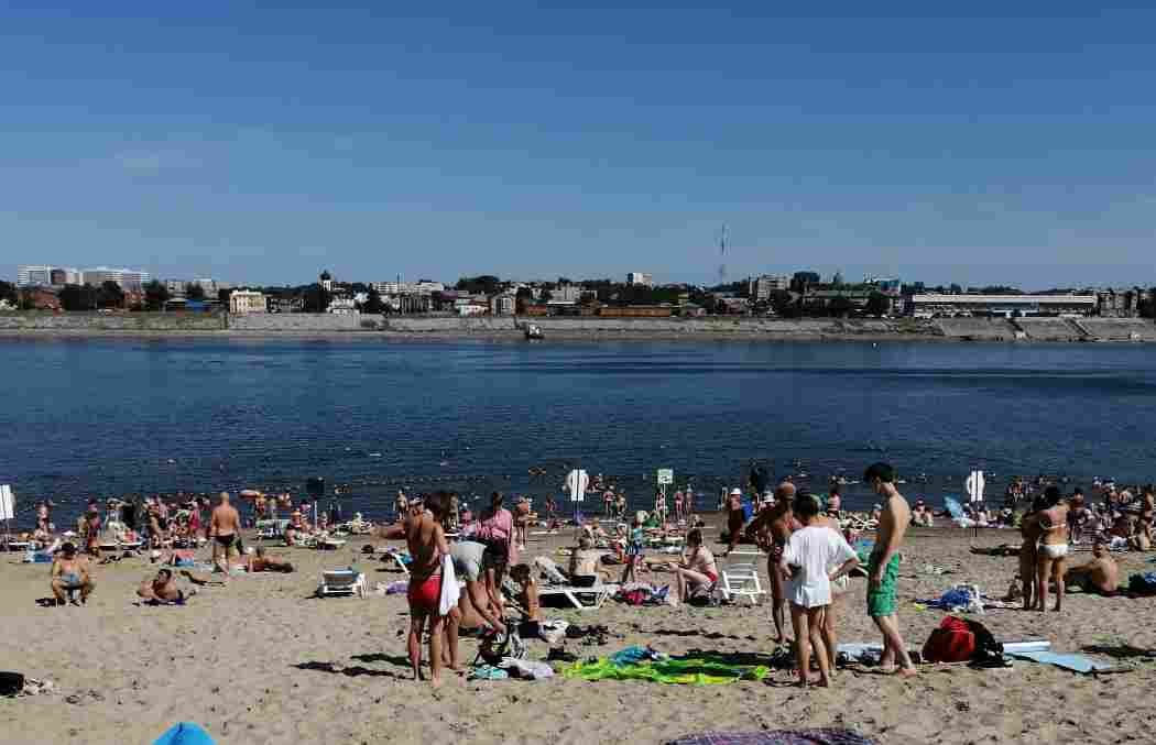 Отдых, Томские новости, пляж семейкин остров Томск куда сходить где отдохнуть купаться где можно в Томи Около 4 тыс. человек посетили главный городской пляж Томска в прошедшие выходные